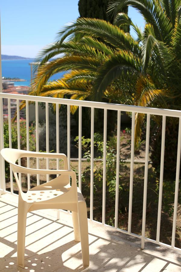 La Tournerie Hotel Μεντόν Εξωτερικό φωτογραφία