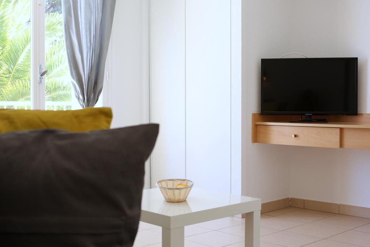La Tournerie Hotel Μεντόν Εξωτερικό φωτογραφία