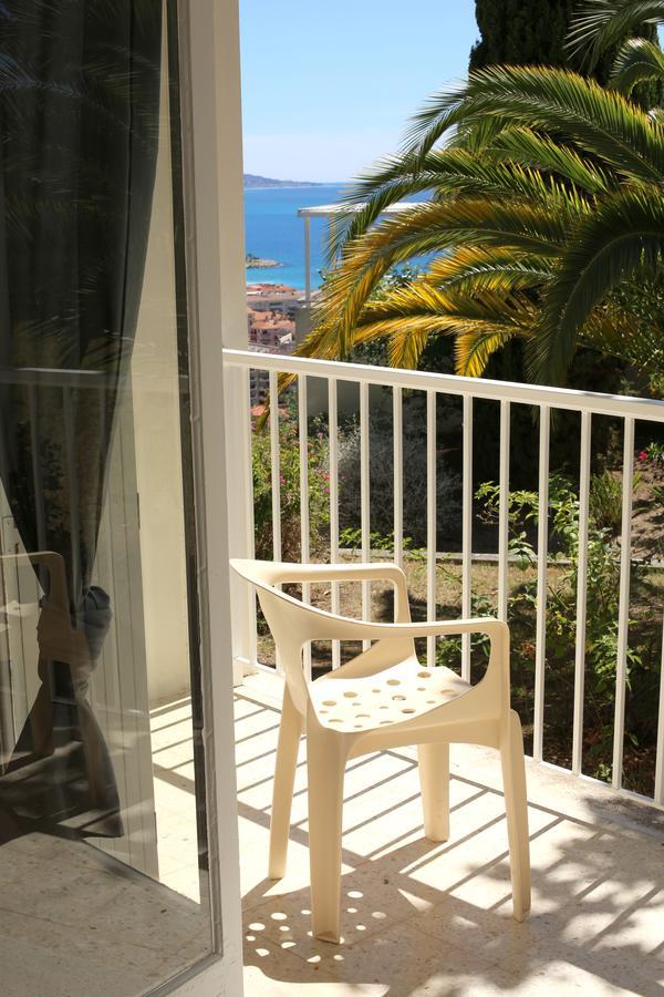 La Tournerie Hotel Μεντόν Εξωτερικό φωτογραφία