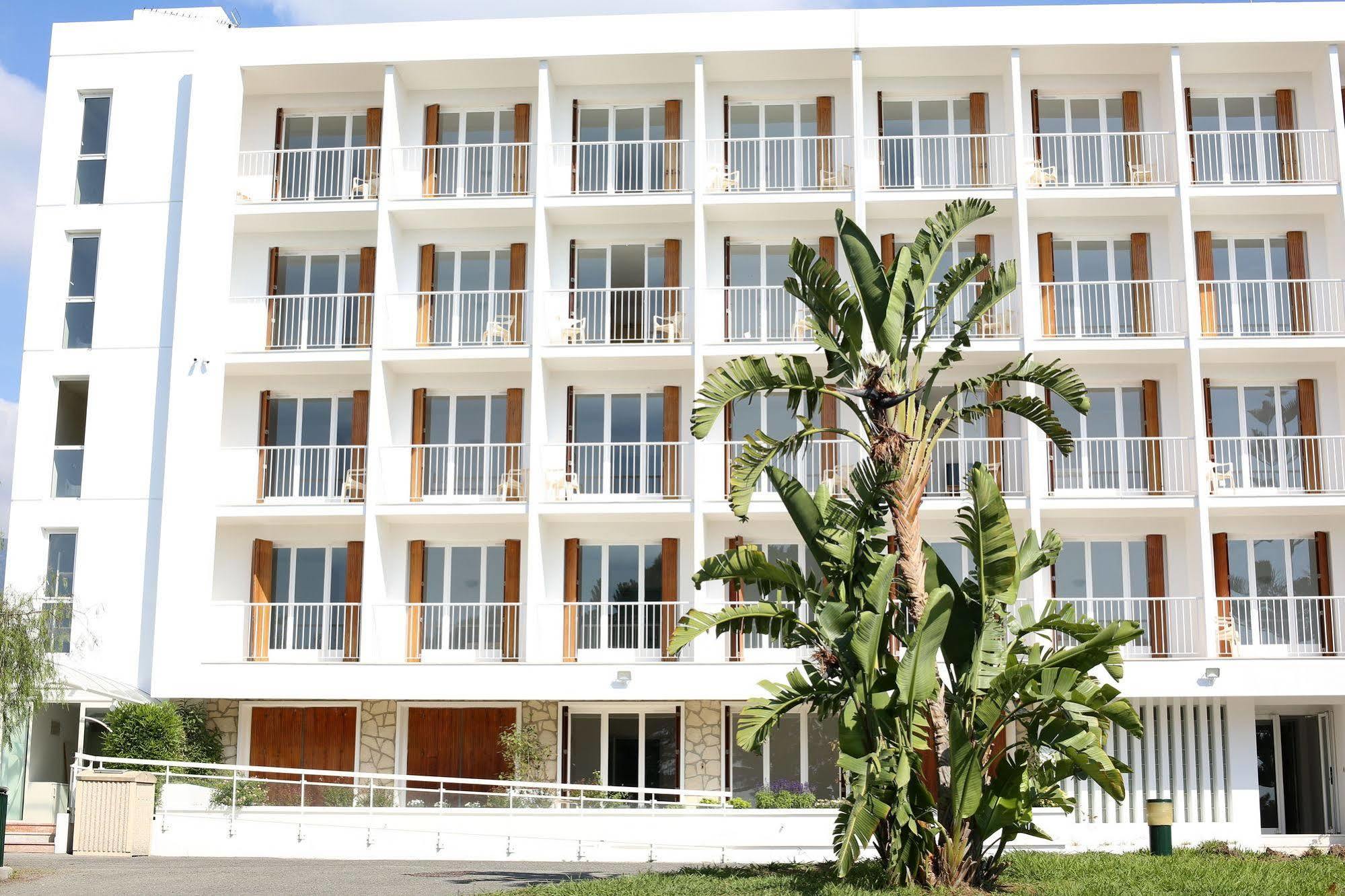 La Tournerie Hotel Μεντόν Εξωτερικό φωτογραφία