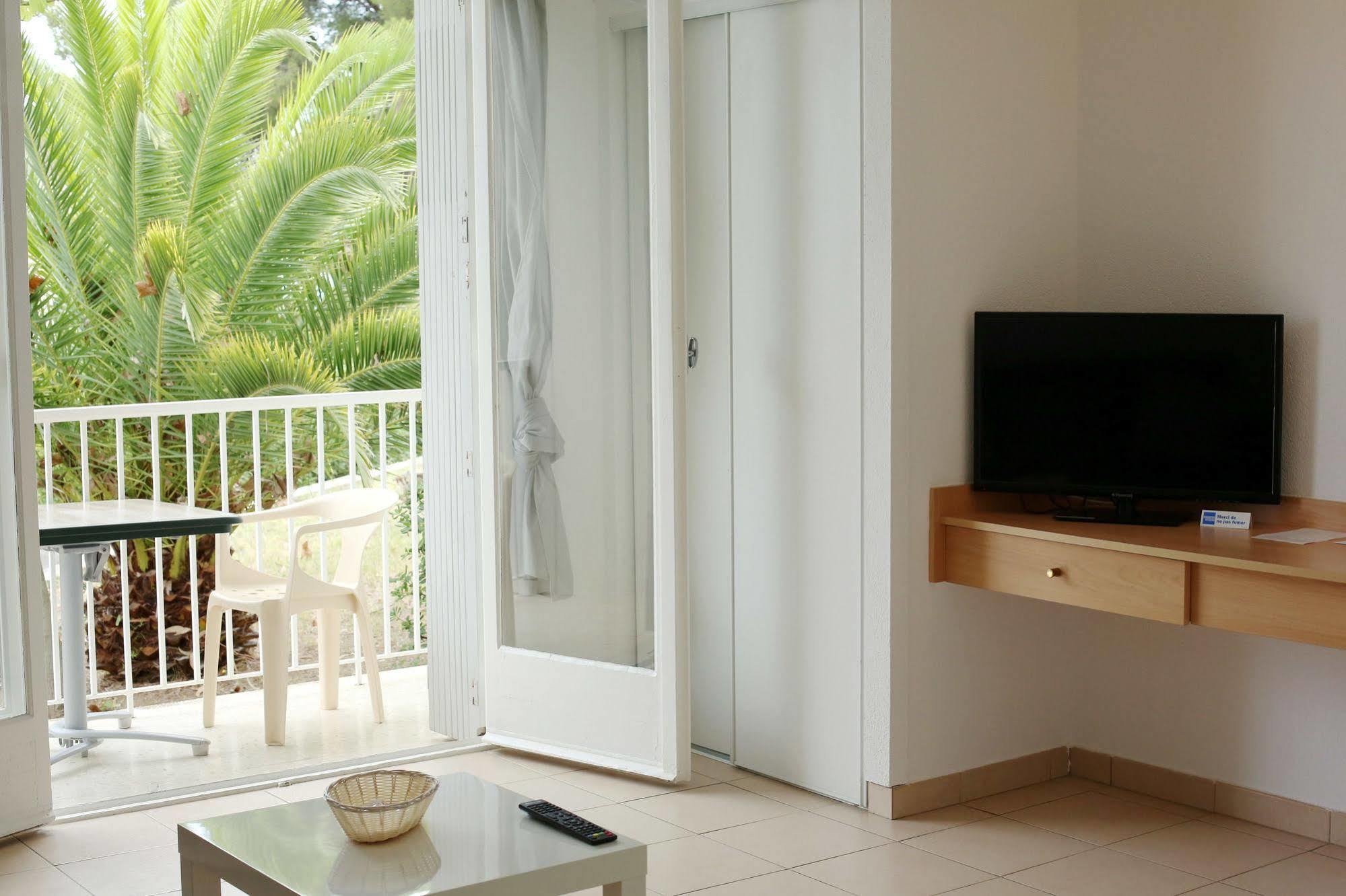 La Tournerie Hotel Μεντόν Εξωτερικό φωτογραφία